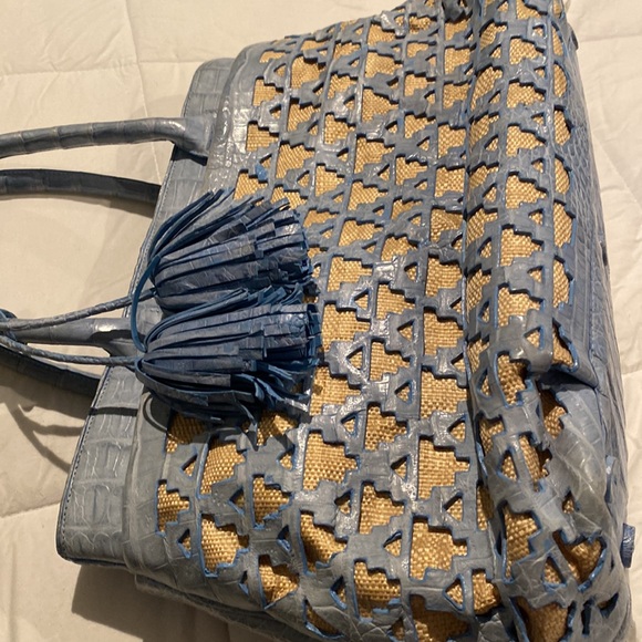 Nancy Gonzalez crocodile light blue bag - Picture 12 of 15